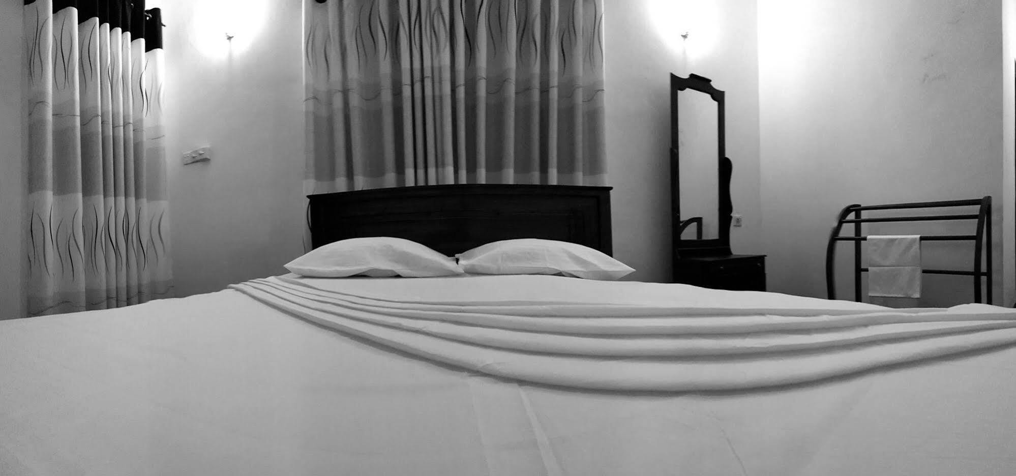 Hotel Sisilthera Anuradhápura Exteriér fotografie